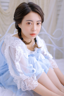 强行玷污女教师