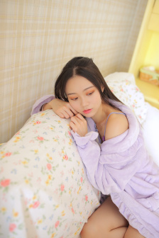 范伟周冬雨《朝云暮雨》免费观看
